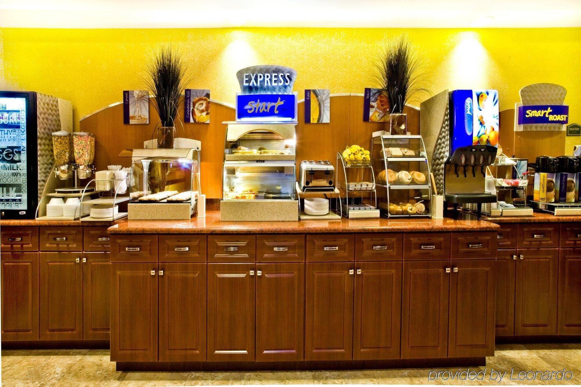Holiday Inn Express Hotel & Suites Clewiston By Ihg Exteriör bild