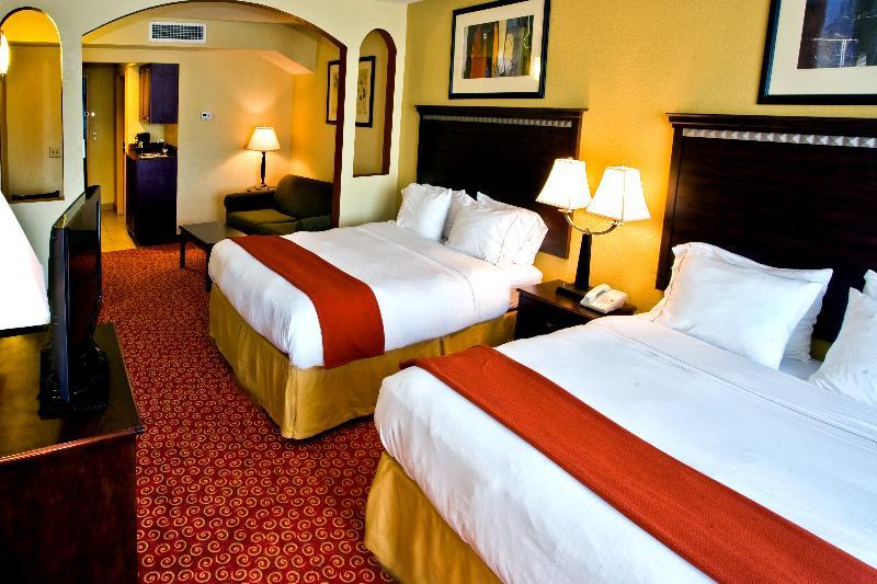 Holiday Inn Express Hotel & Suites Clewiston, An Ihg Hotel Exteriör bild